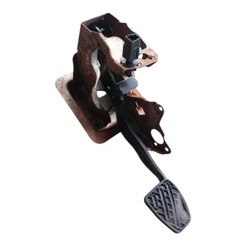 Pedal Freio Nissan March 2013 2017