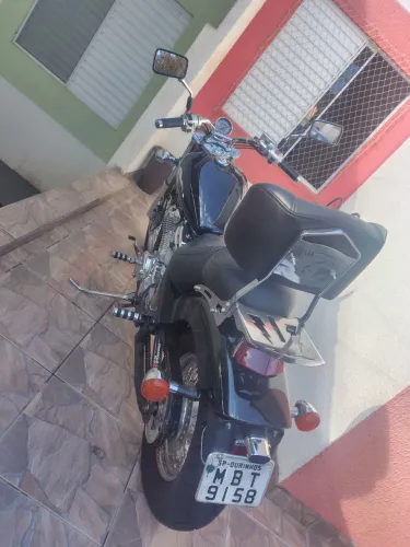 Moto Honda Shadow 600 cc em ótimo estado de conservação!