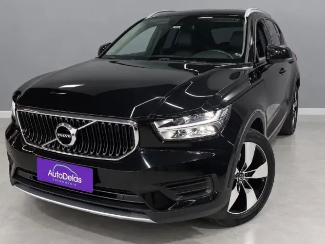 Volvo XC40 XC 40 T-4 Momentum 2.0 190cv FWD 2020