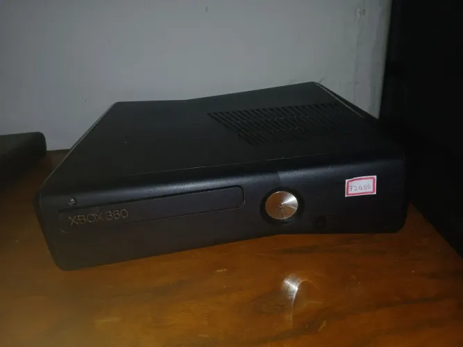 Xbox 360 completa com jogos inclusos