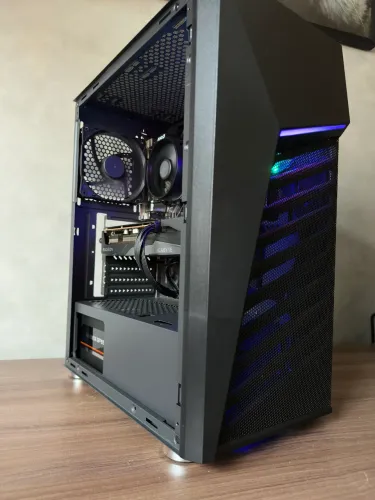RX 7600 + Ryzen 5 5500