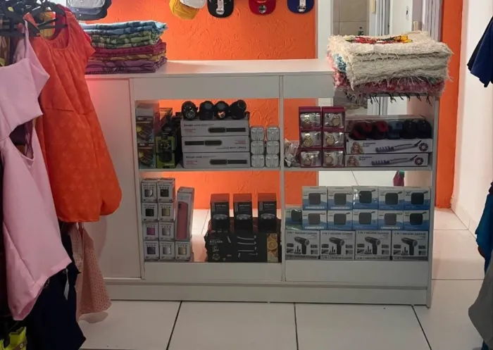 Balcão para loja 1 metro e 57 cm de largura 