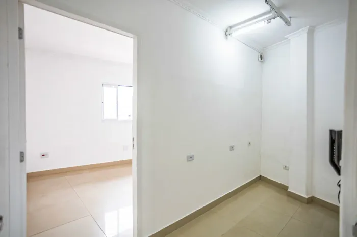 Sala comercial na Rua Engenheiro Oscar Kesselring, 156 - Sala 3 50 m²