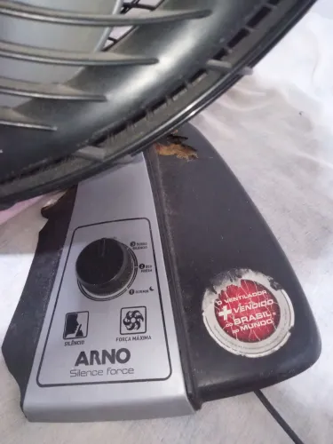 VENDE SE UM VENTILADOR TURBO COM AVARIAS