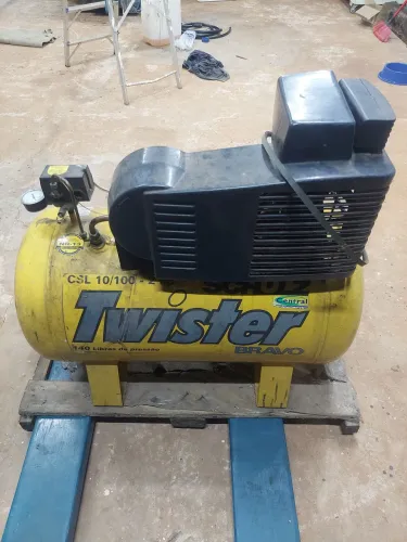 Cabeçote Compressor Schulz CSL 10 + Tanque 100L (Sem Motor / Leve Defeito no Tanque)