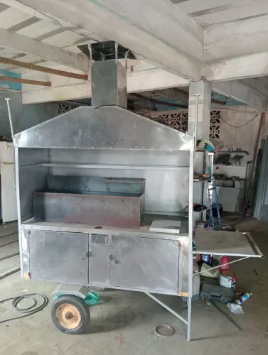Vendo carrinho de churrasco GRANDE pronto pra uso!!!