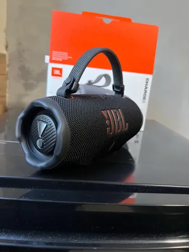 JBL CHARGE 6 nova 