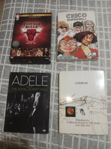 4 Boxes De DVD (Adele, Coldplay, Chicago Bulls, Chico Anysio), LEIA O ANÚNCIO