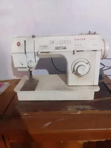 Máquina de Costura 