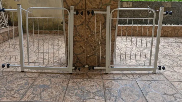 2 Portoes para pet e bebê 70 x 85