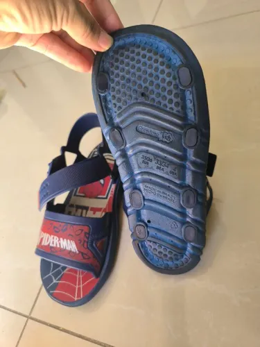 Sandália homem aranha 