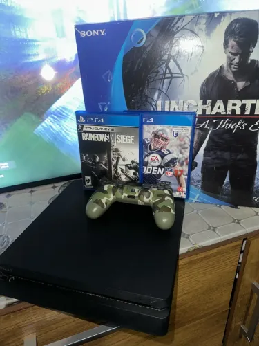 PS4 + 1 CONTROLE (ACOMPANHA CAIXA)