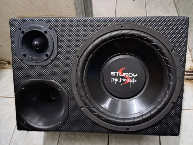 Caixa Trio Amplificada 12 Polegadas Sturdy 400 Watts Rms 