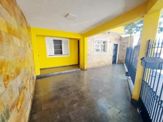 Baixou o Valor - Casa na Chácara Inglesa, 132m², 3 Dormitórios, 1 Vaga