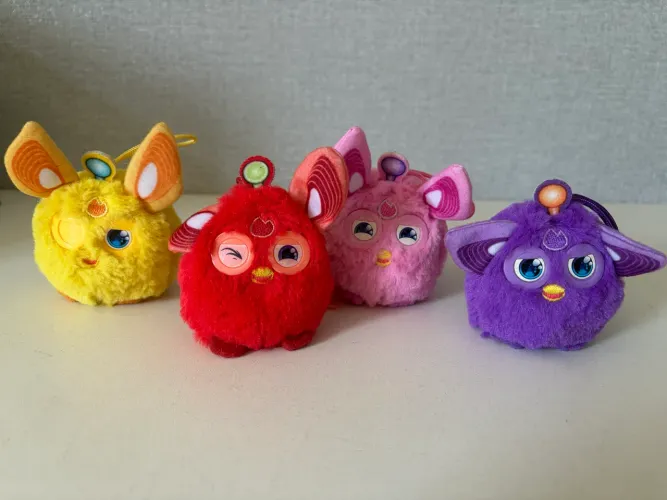 McLanche Feliz Furby Connect 2017