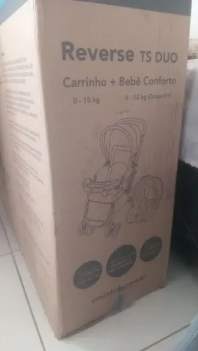 1Carrinho de bebê, 1 bebê conforto Novo modelo marca casco