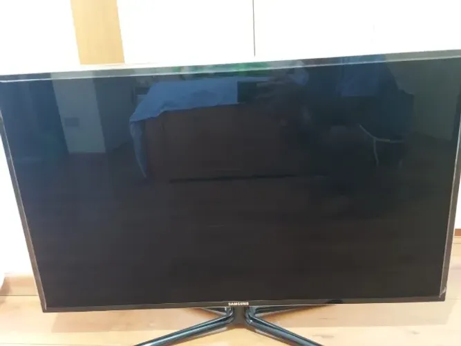 TV Samsung 40 polegadas - UN40D5800VG