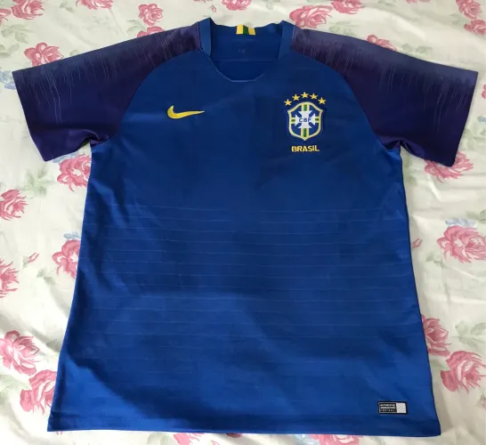 Camisa Brasil azul retro