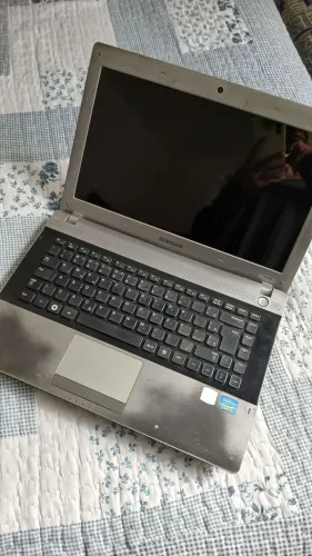 Notebook Samsung RV420 Com Defeito