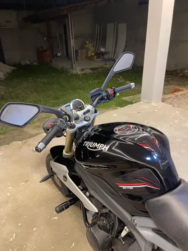 Triumph Street Triple 675 2017