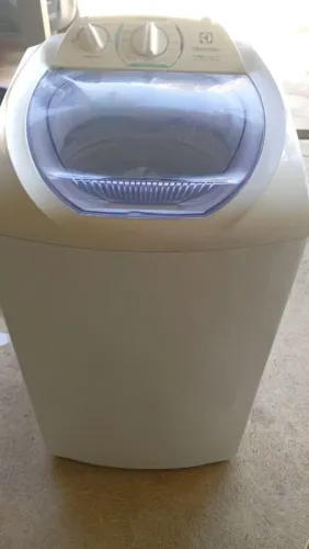 Máquina de lavar roupa Eletrolux 8kg