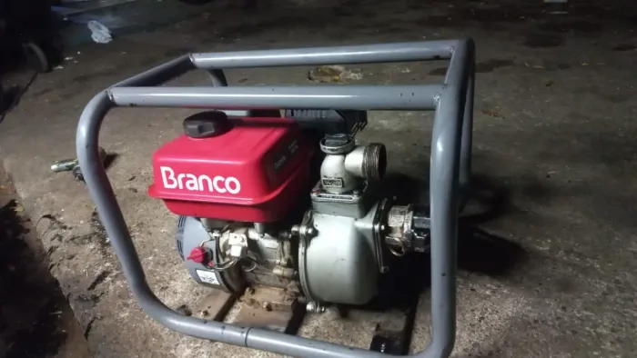 Moto Bomba Branco