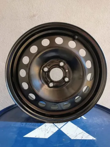 01 Roda de ferro VW Polo Track Aro 15 4x100