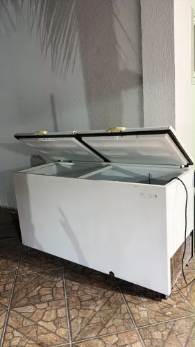 VENDO FREEZER METALFRIO 546L