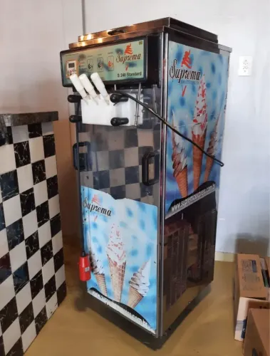 Máquina de açaí e sorvete expresso