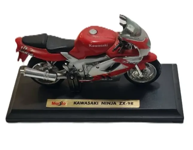 Miniatura de Motocicleta Kawasaki Ninja ZX-9R - Maisto (1:18). Linda miniatura colecionáv