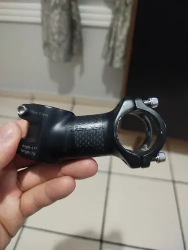 Suporte toseek carbono