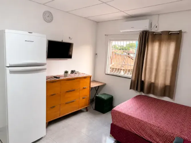 Suíte Exclusivo c/ Ar-Condicionado, TV e Banheiro