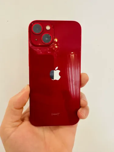 iPhone 13 - excelente estado - bateria 87%