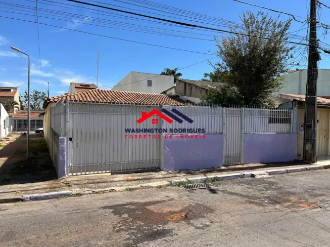 Casa de esquina, lote vazado, SRES Quadra 2, Cruzeiro Velho, Brasília/DF