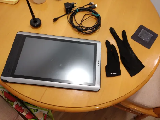 Mesa Digitalizadora Huion Kamvas 16 GT-156HD V3