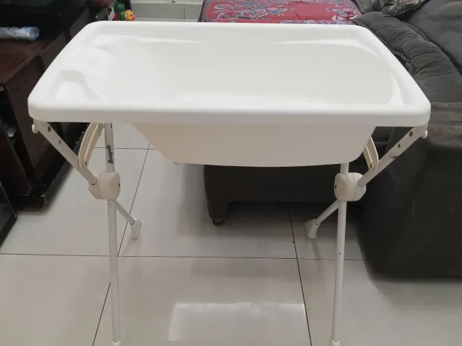 Banheira com suporte