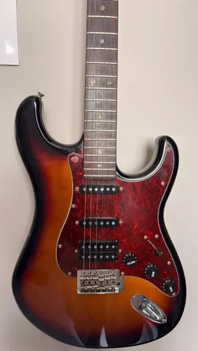 Guitarra tagima T735S