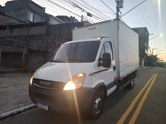 Iveco Daily Chassi 55c17 3.0 16V Diesel Mec. (e5) 2013