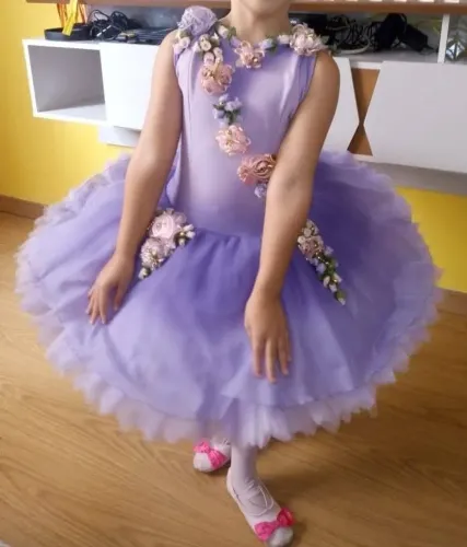 Vestido de bailarina roxo