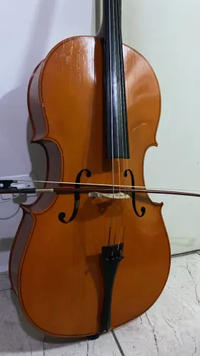 Vendo viloncelo