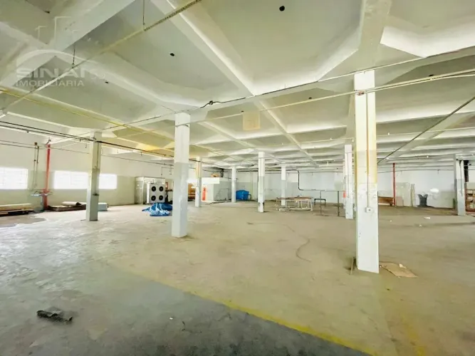 Galpão para alugar, 2500 m² por R$ 304.500,00/mês - Vila Liviero - São Paulo/SP