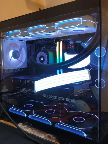 RTX 5090 PNY