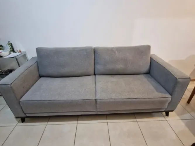 Sofá Bianchi Firenze 2,20m 3 Lugares- Higienizado, Design Moderno (Espuma D33 Soft)