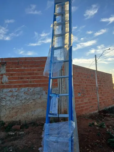 Escada extensível Fibra Óptica 