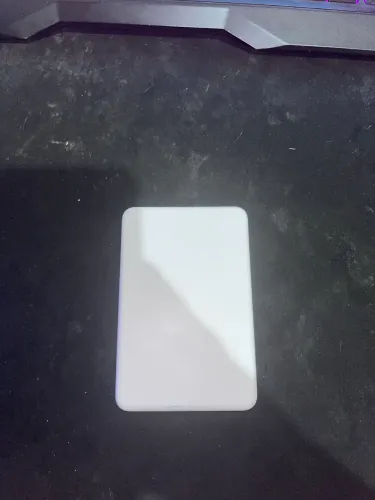 Power Bank Magnético Wireless 5000mAh - Portátil e Compacto