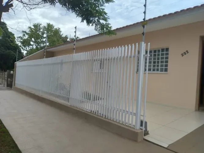 Casa próxima Centro e Uem