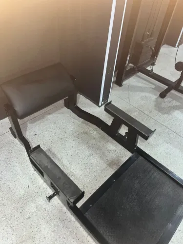 Máquina para elevação pélvica