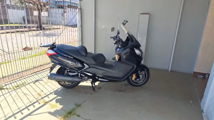 Dafra Maxsym 400i - 2019 - Km Baixíssima