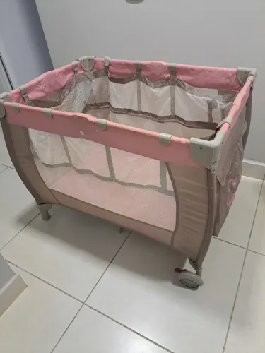 Berço Cercado Portatil Galzerano Sonho II Cappuccino Rosa (Chiqueirinho