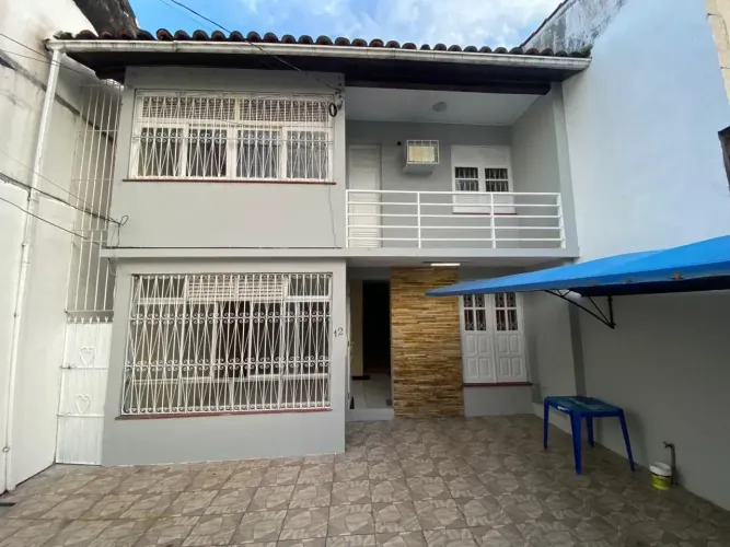 Imóvel para venda com 240 metros quadrados com 4 quartos em São Brás - Belém - PA